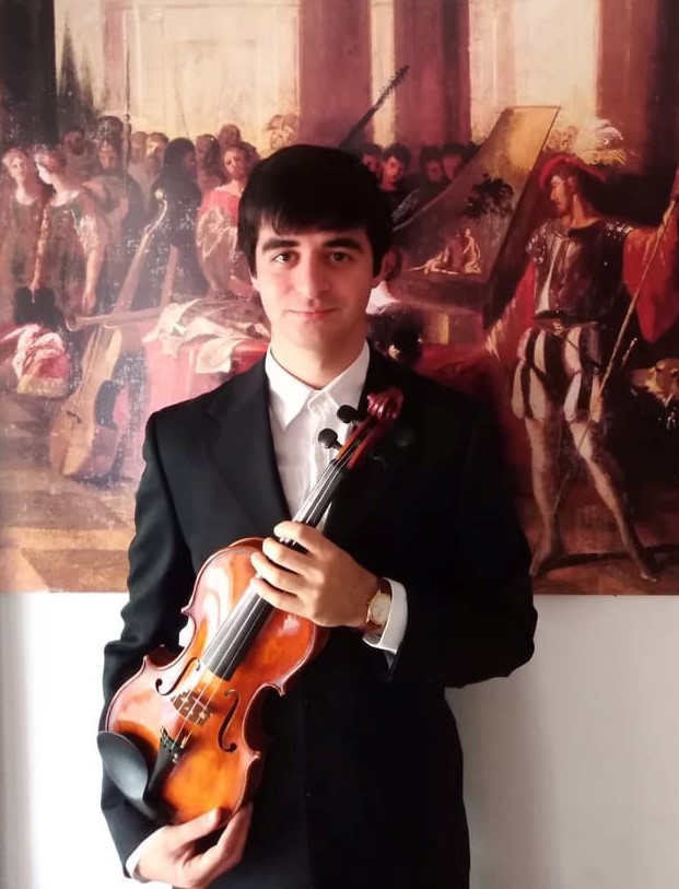 Violinist Giacomo Mura